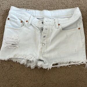Levi’s shorts!